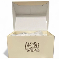 Labubu × Vans – Vinyl Plush Doll Oldskool | Edición para coleccionistas