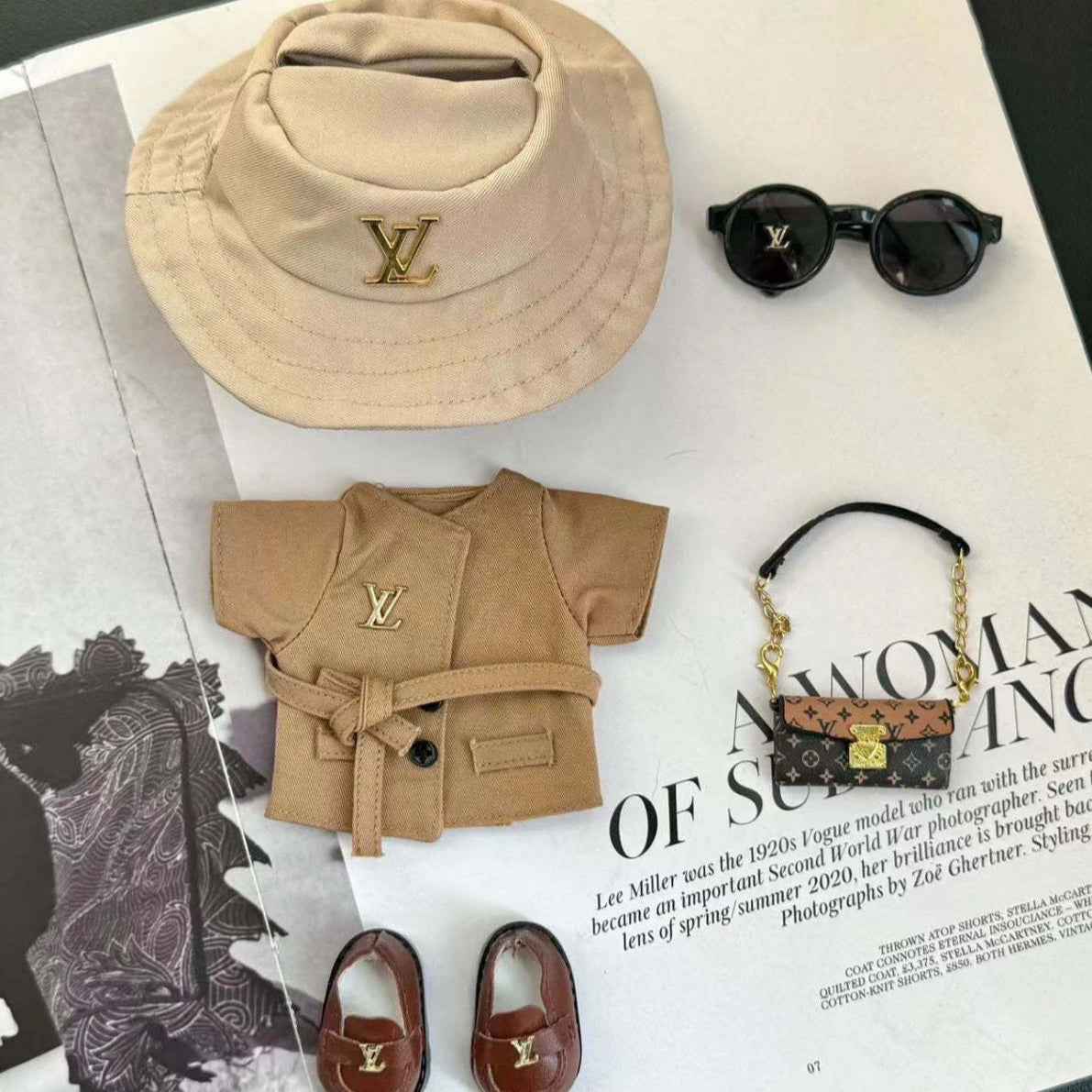 Tenue safari Louis Vuitton beige