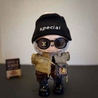 Khakifarbenes Louis-Vuitton-Monogramm-Outfit