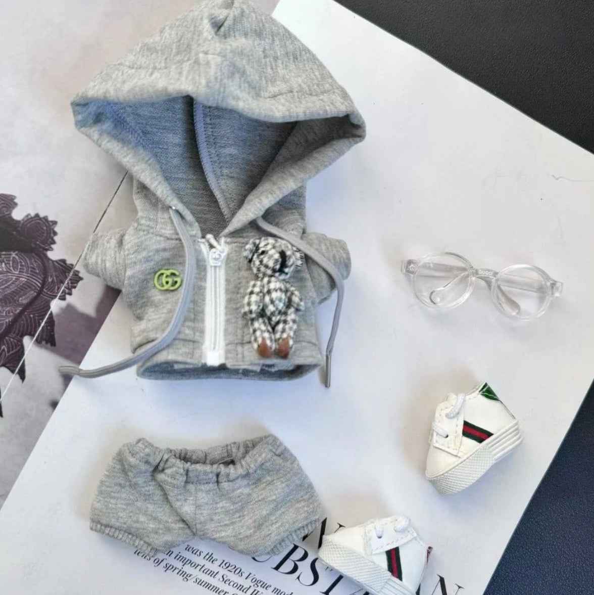 Miejski codzienny strój Gucci